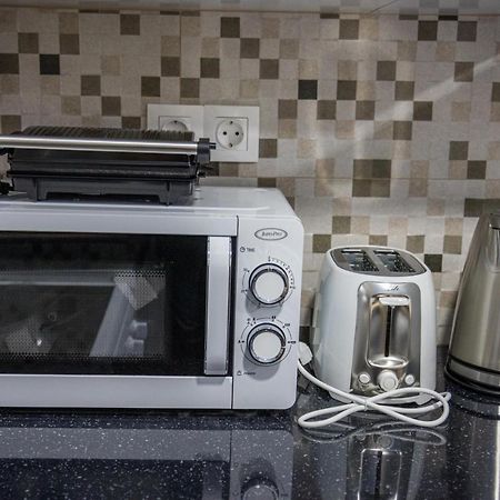 Apartament Couples Retreat, Fully Equipped Studio/ Loutraki Beach Zewnętrze zdjęcie